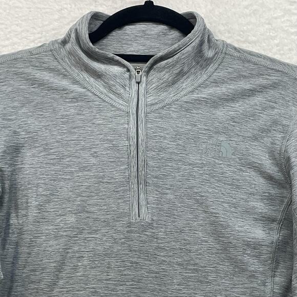 North Face Womens Medium Gray 1/4 Zip Pullover Stretch Thumb Holes Athletic Top - Picture 4 of 15